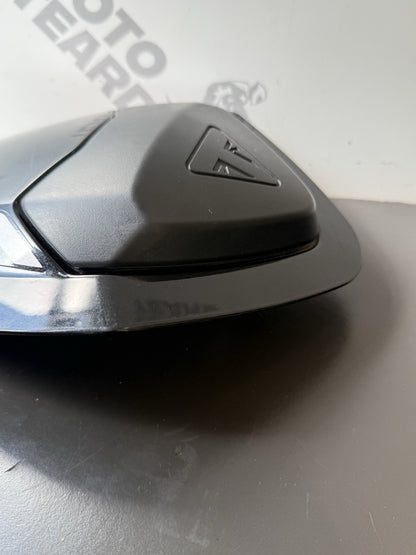 a9190fb9-3d12-4e70-b733-ae9cab791d1a