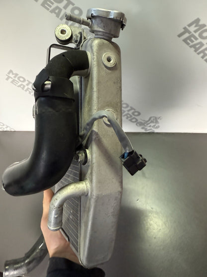 8e4cc2c8-7553-4836-b162-7676ee0a1318