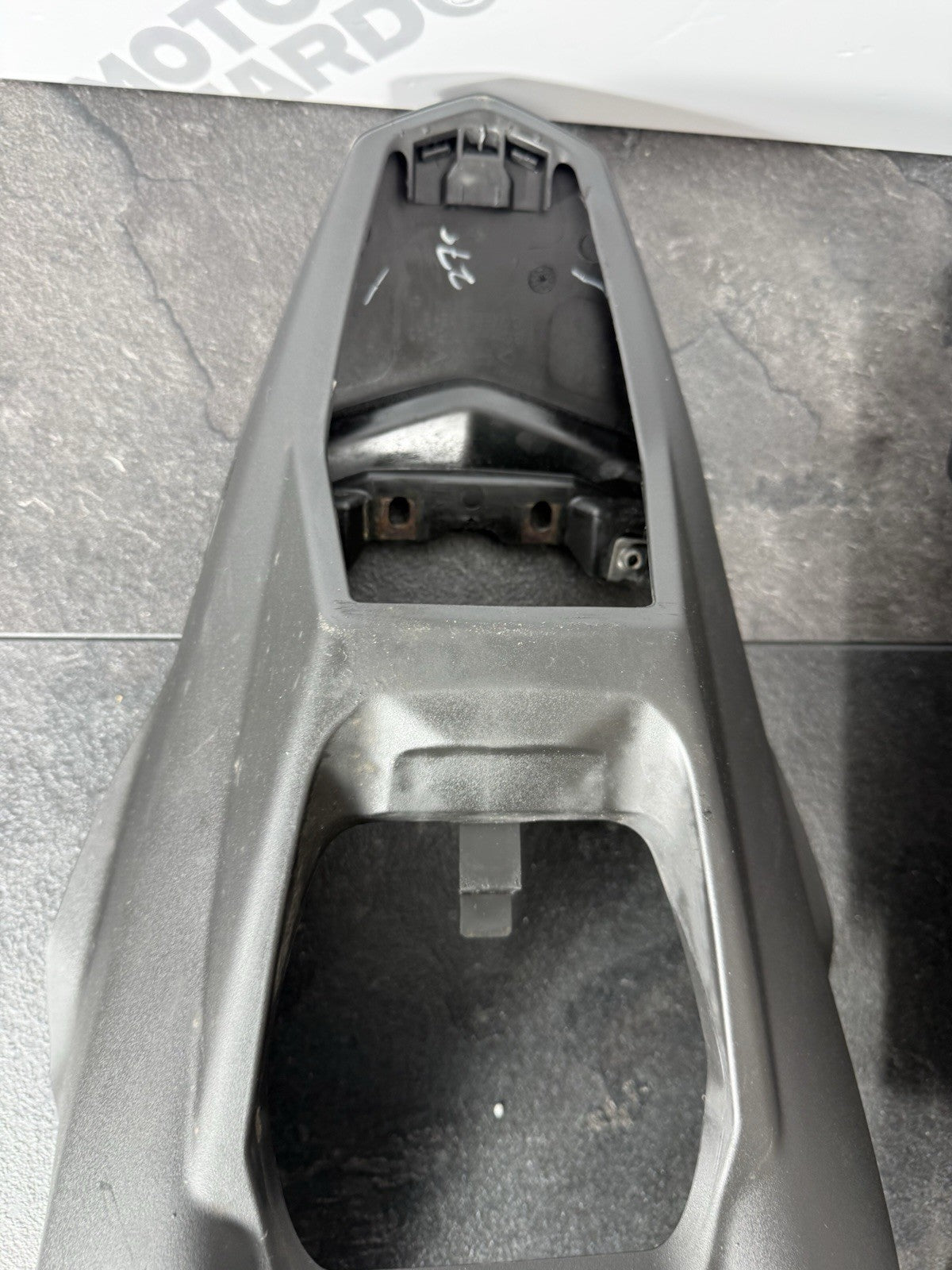 c933ab7f-bc46-4788-b024-decb261aa6b0