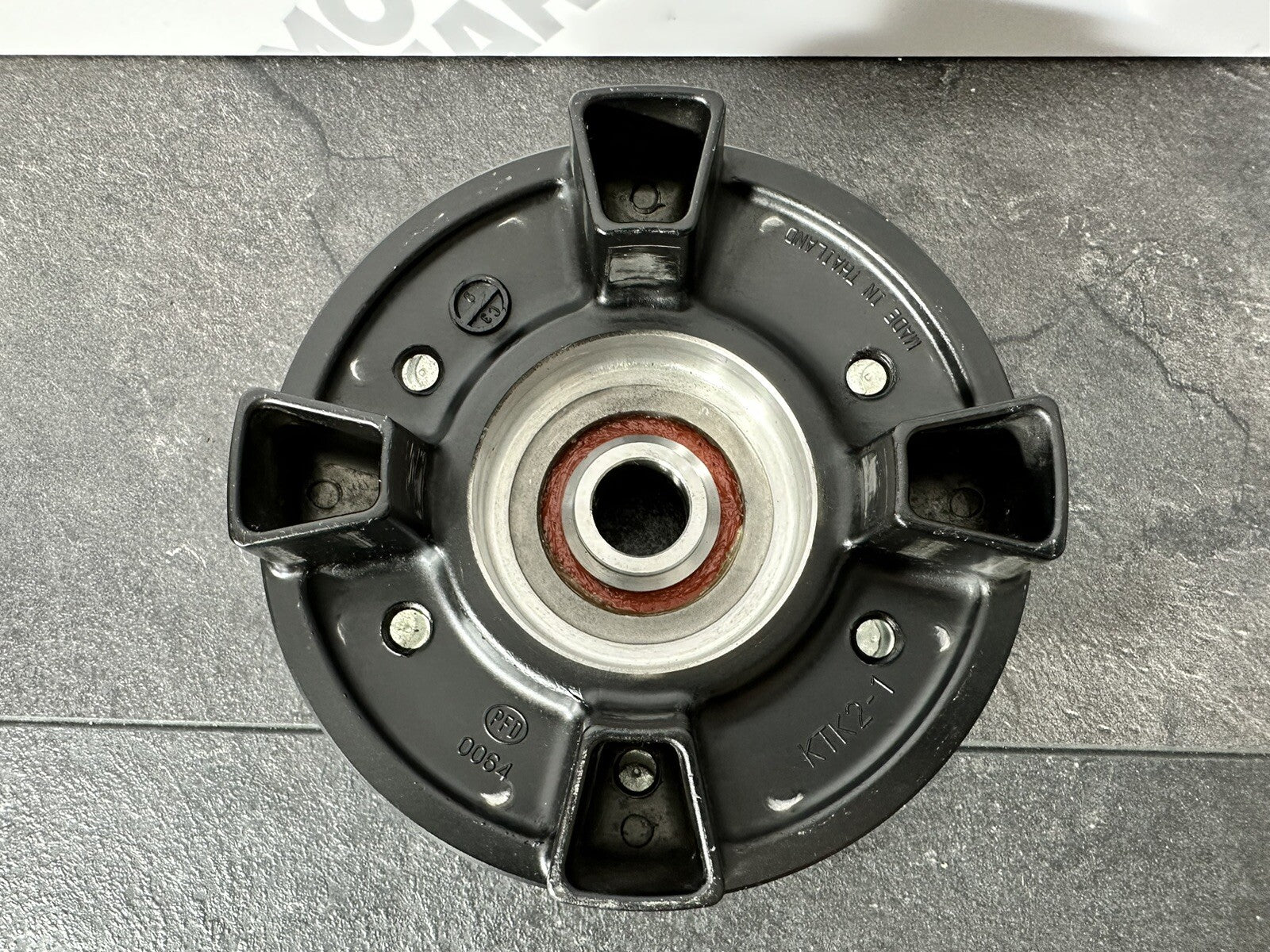 Kawasaki Z800 ABS 2016 Rear Sprocket Carrier & Cush 12691 Miles 2013-2018 OEM