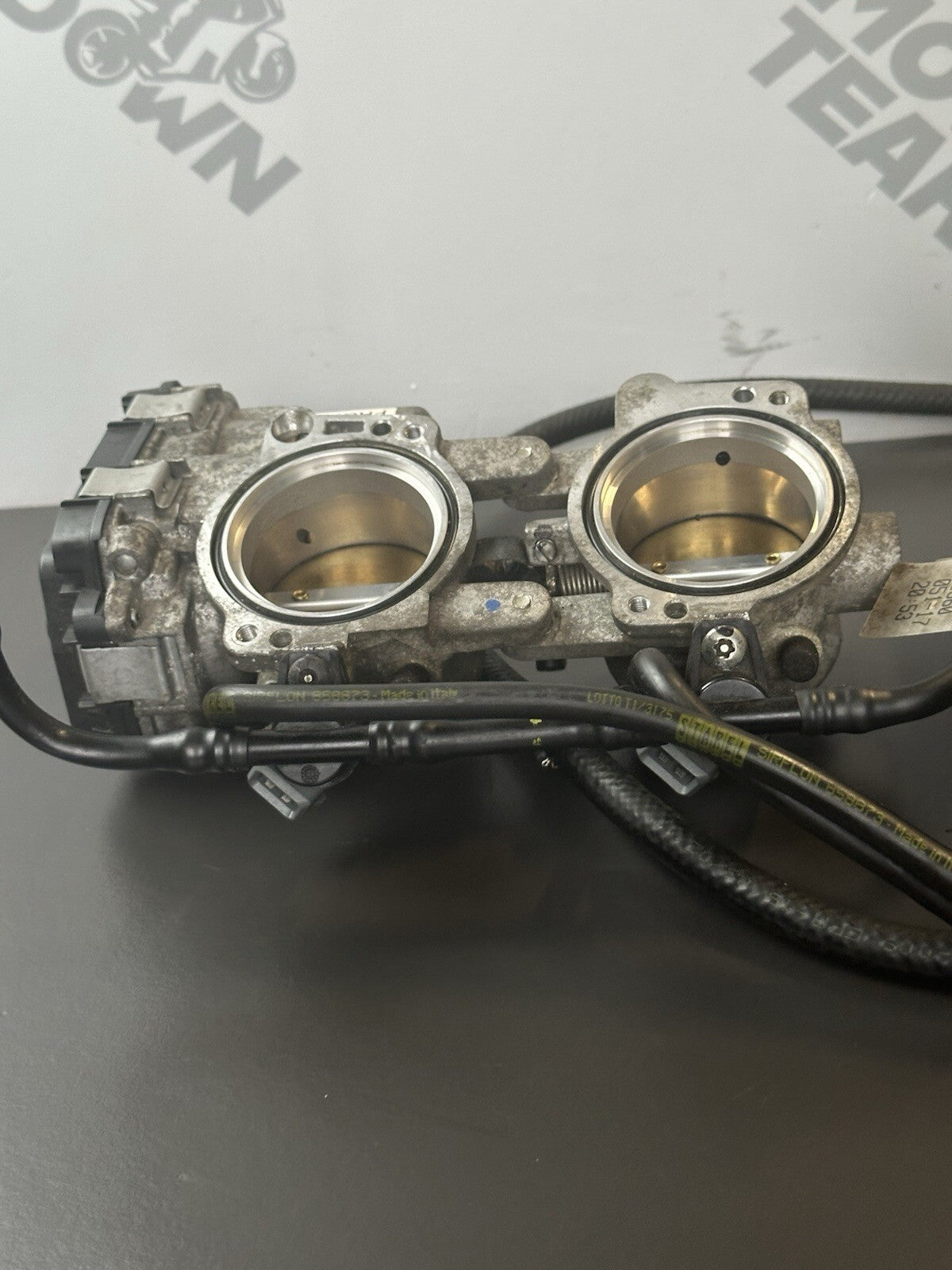 APRILIA TUONO V4 1100 FACTORY Throttle Bodies - 8573046 2017-2020 Front And Rear
