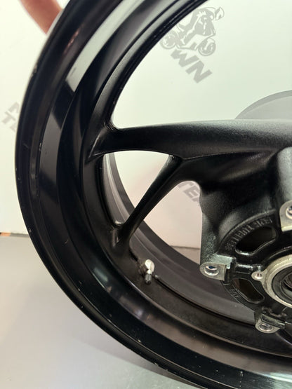 b1ff2ca3-3321-4c5a-9e62-30bb9f66d3ff