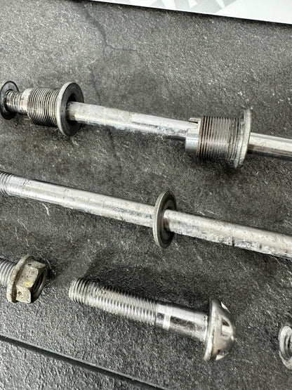 Triumph Trident 660 2022 Engine Frame Mount Bolts 2962 Miles 2021-2024 OEM