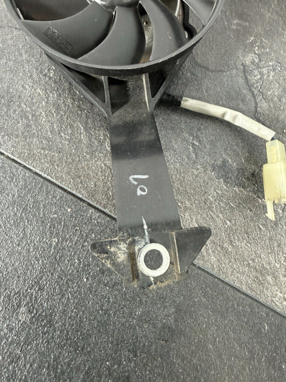 24402e67-cd56-4596-95fd-c7e0a13b2d90