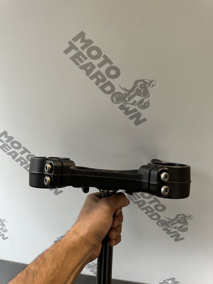 KTM 790 DUKE  Bottom Yoke Bottom Clamp, Lower Yoke Lower Clamp - 64101031032 OEM