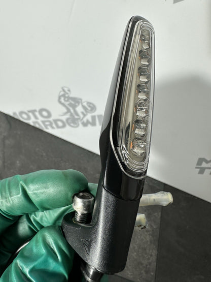 Triumph TIGER 900 GT PRO 2022 Indicator LED Scrolling 6337 Miles 2020-2023 OEM