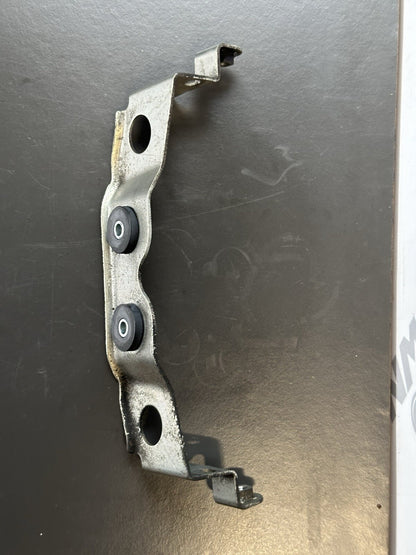 Yamaha MT07 Petrol Tank Bracket Fuel Tank Bracket 2014-2017 Tank Bracket OEM