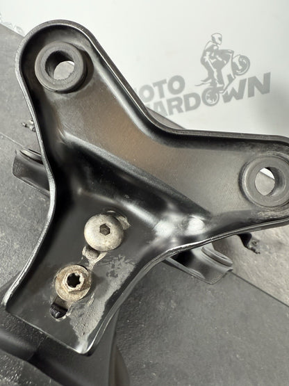 Triumph Street Triple 765 RS 2021 Clock Stay & Light Mount 21650 Miles 2020-2022