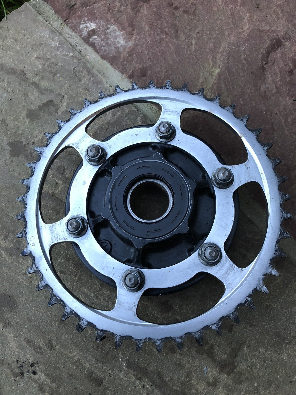 Suzuki GSXR 750 2013 Rear Sprocket Carrier & Cush Drives GSXR 600 2011-2016 OEM