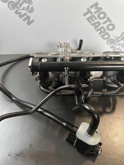 TRIUMPH STREET TRIPLE 765 RS 2017 Throttle Bodies 27,946 M 765RS Throttle Bodies