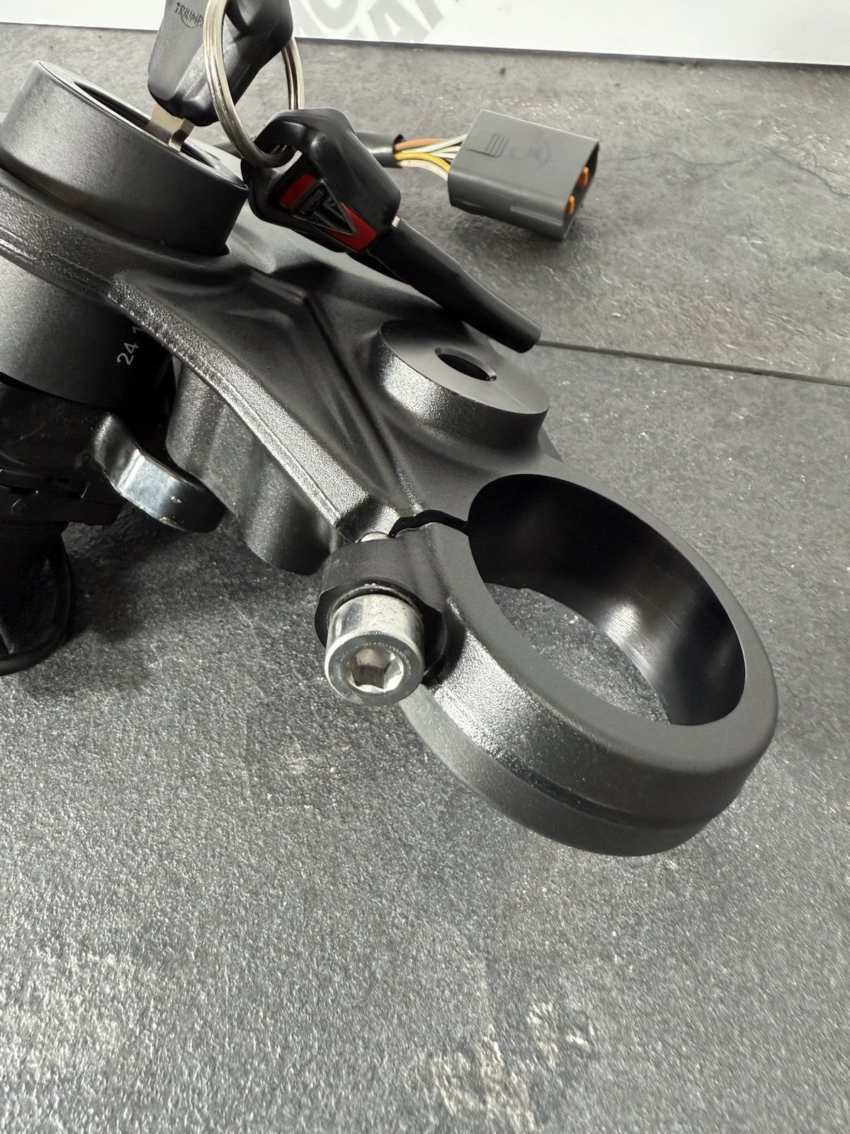 7c84ad22-958a-4f86-85fe-5984d8bf7a0d