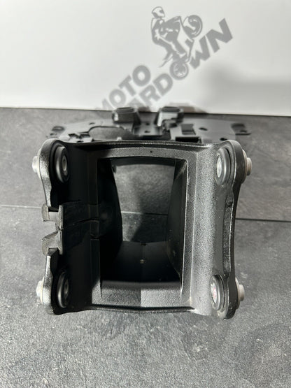 Triumph Street Triple 765 RS 2018 Clock Stay Top Bracket 15244 Miles 2017-2024