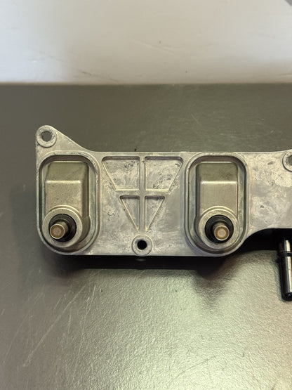 f4bbf985-f330-47b4-83d0-b5f25d678cd4