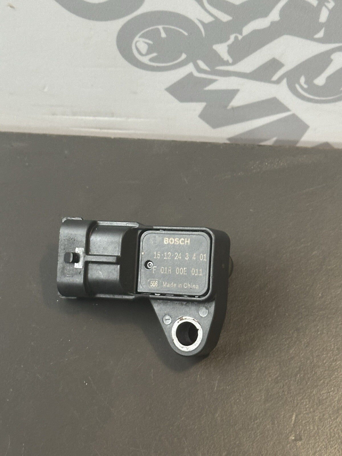 Aprilia Tuono V4 1100 Factory 2017-2019 Air Pressure Sensor Unit 9105miles OEM