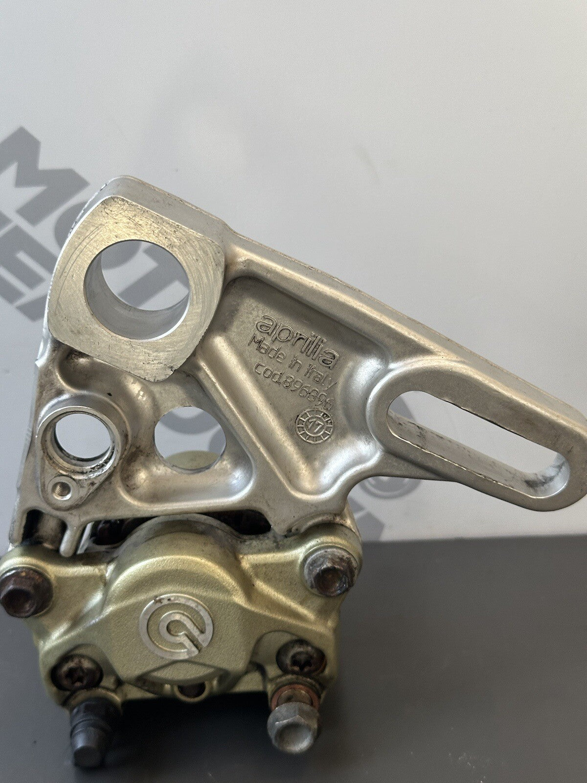 Aprilia Tuono V4 1100 FACTORY BREMBO Rear Brake Caliper & Hanger RSV4 OEM 2017