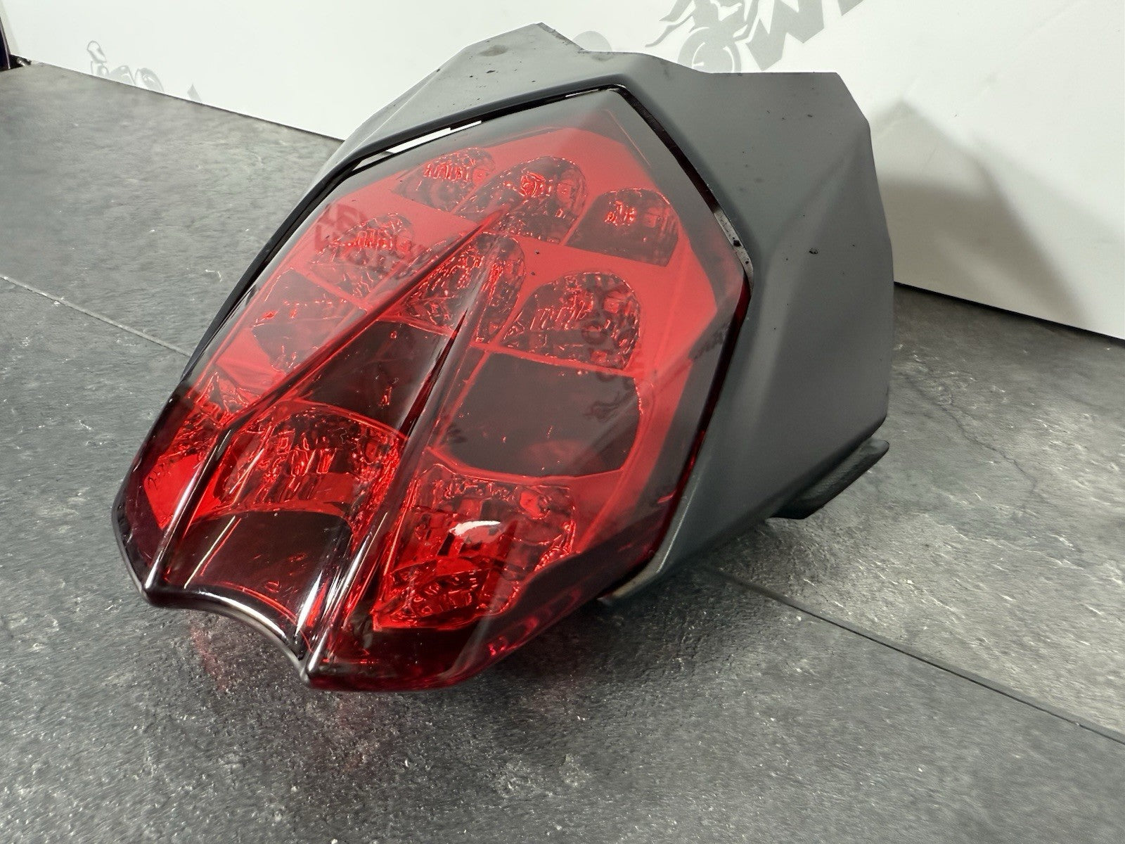 bf9ee9d2-fe1b-4c42-9c33-6bdeb926155b