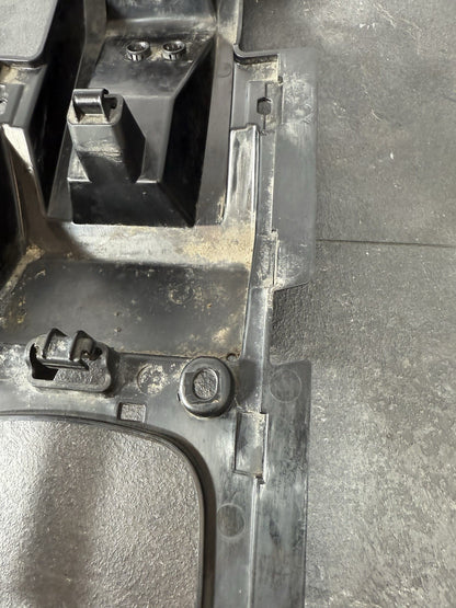 Yamaha YZF R125 R 125 2014 Subframe Undertray Panel 26983 Mile 2008-2018 OEM