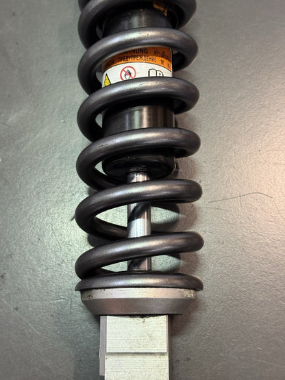 02fc7189-5cc6-4c1e-8774-6c113ec8fdd0