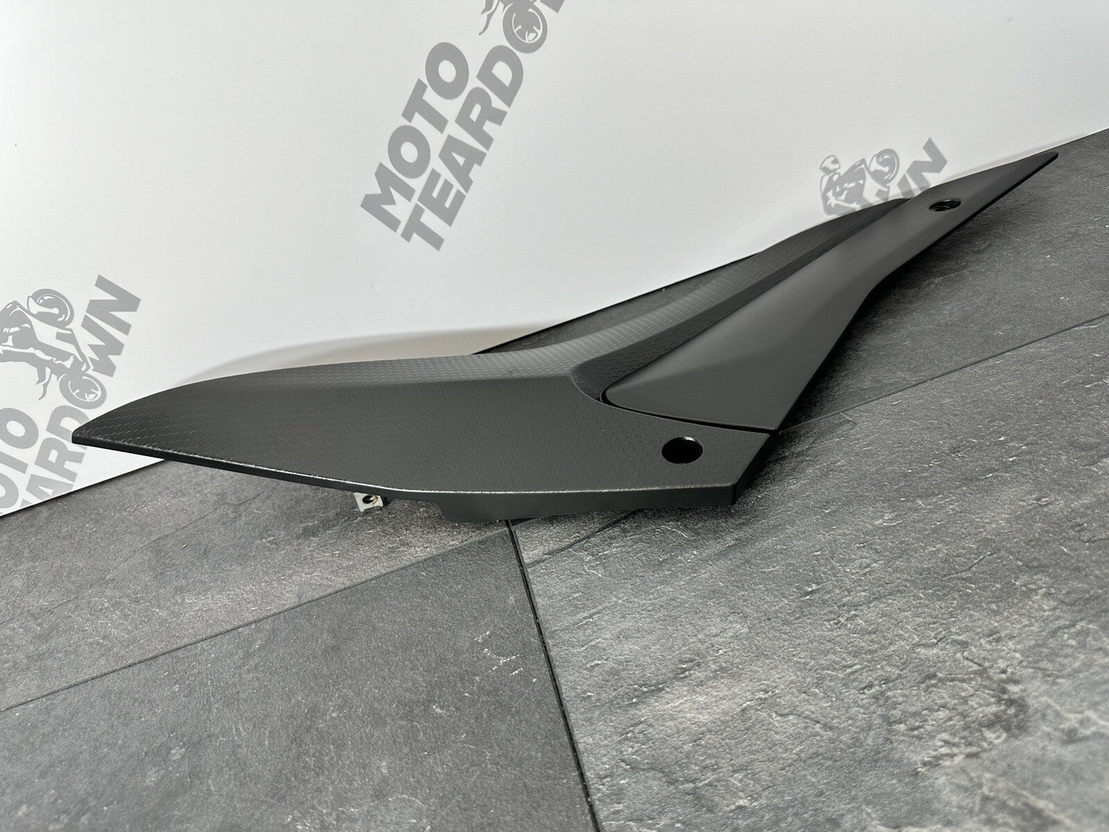 Aprilia Tuono V4 1100 2021 Right Tank Side Fairing Cowling 6606 Miles 2022-2024