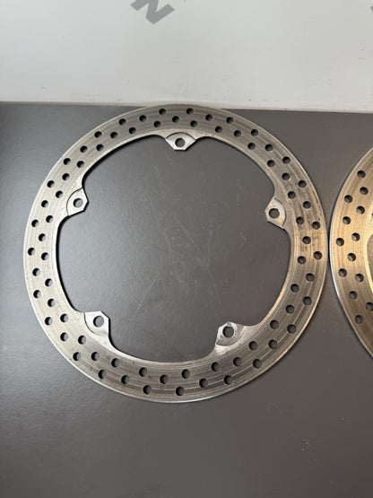 TRIUMPH TRIDENT 660 FRONT BRAKE DISCS SUNSTAR Front Brake Discs YEAR 2021-2024