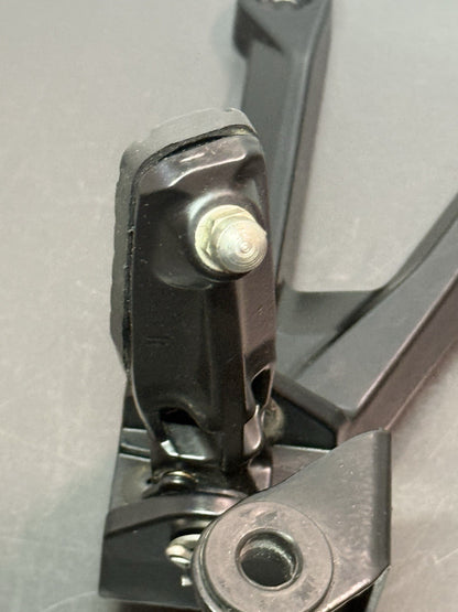 0c6ab09f-d3c1-444d-b65d-8e2eff356866