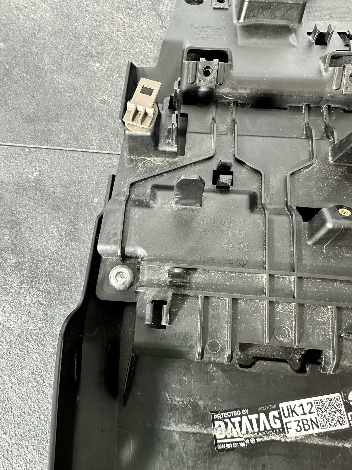 Triumph Trident 660 2022 Undertray Subframe Undertray 2962 Miles 2021-2024 OEM