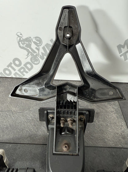 44a85307-6614-42f4-b156-b2e5b855adec