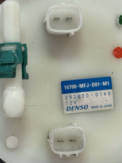 8afb8912-26ba-4d33-8d71-6cfe6bfdd938