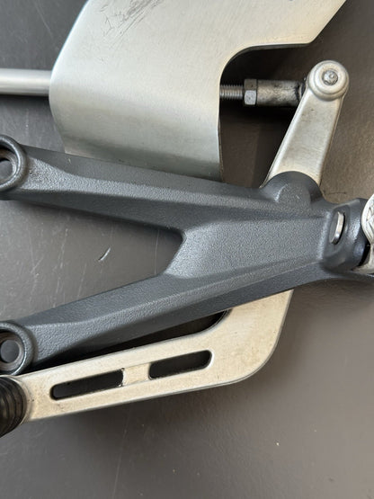 c8ca2ed7-6485-4c54-8f2b-345f218f0046