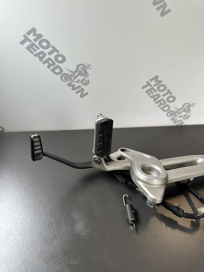 HONDA MSX125 GROM Front Right Footrest FRONT RIGHT HANGER YEAR 2023 Onwards OEM