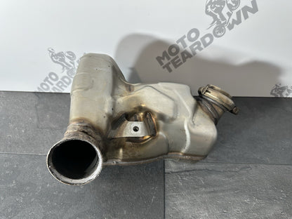 KTM 790 Duke 2020 Exhaust Cat Box Catalytic Converter 3766 Miles 2018 2019 OEM