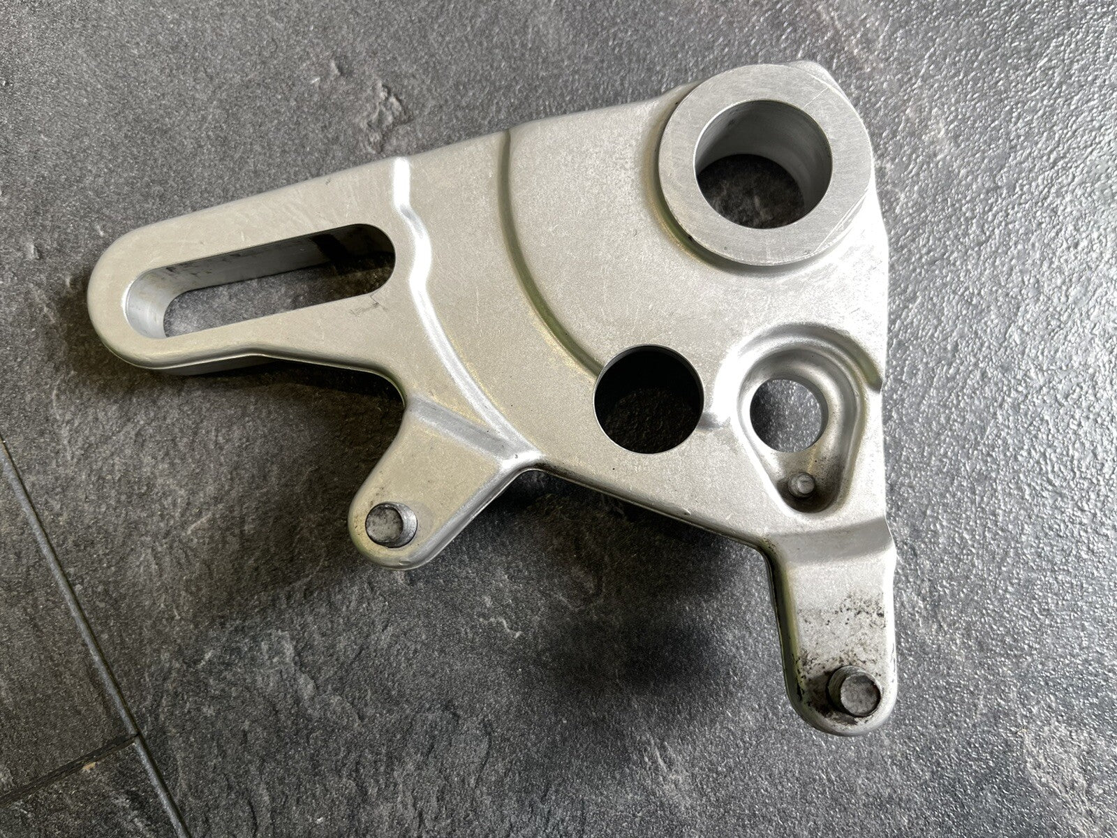 Aprilia Tuono V4 1100 Factory 2017 Rear Caliper Hanger Bracket 9262 Miles RSV4
