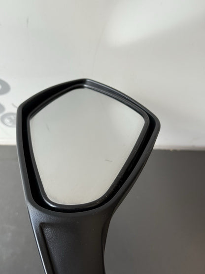 7ea9952c-46ed-446c-94b2-becbb32ff1d2