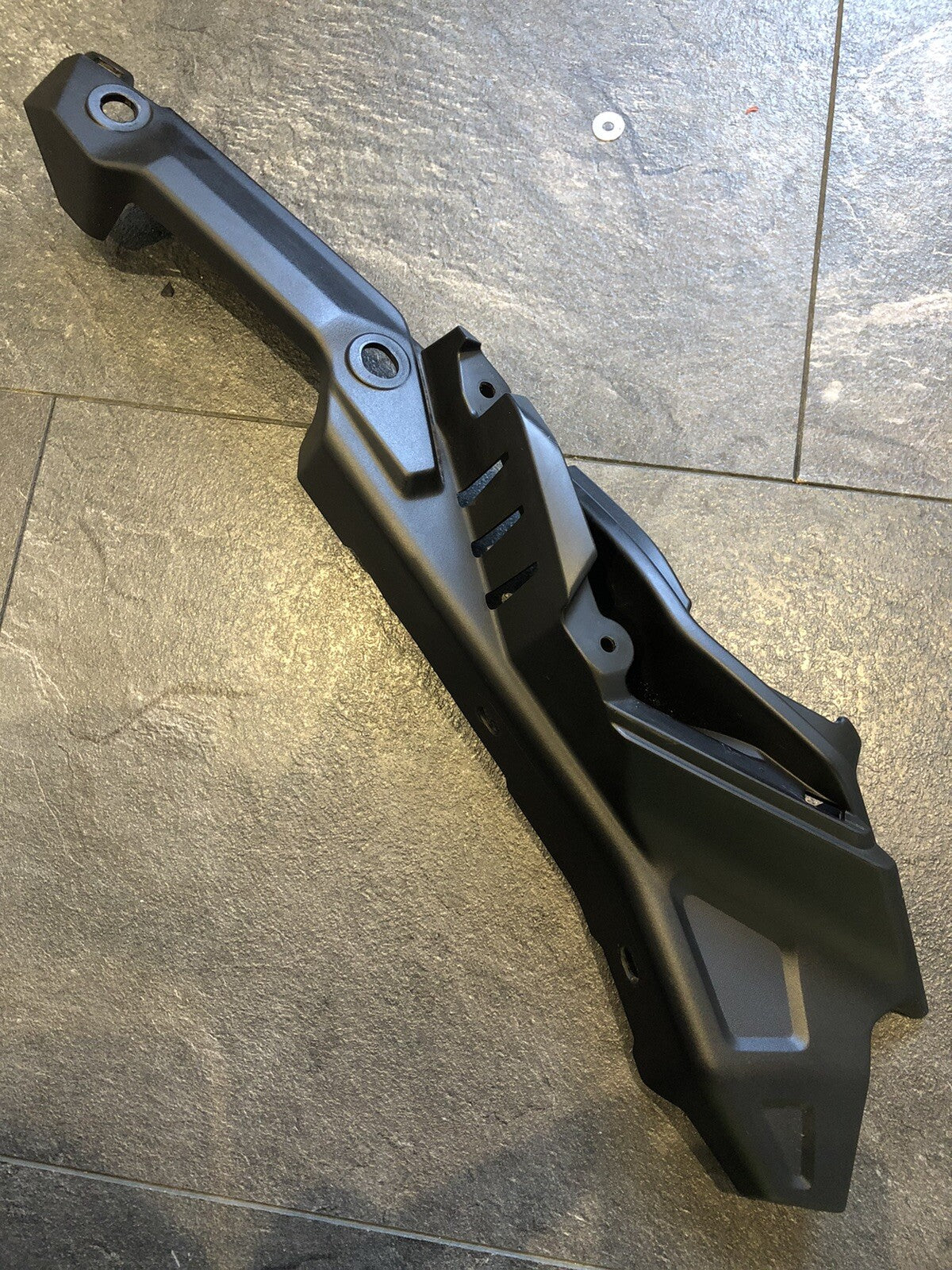 Yamaha MT10 SP 2018 Right Subframe Fairing Cowling Only 5800 Miles R1 2CR