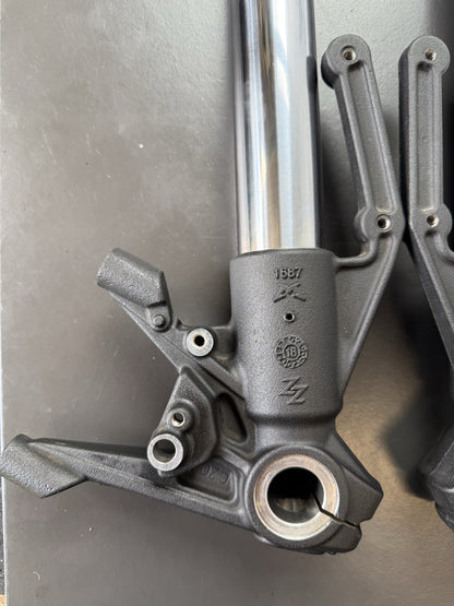 Ducati Supersport Lower Fork Leg / Lower Slider 2019 Bottom Fork SPARES REPAIRS