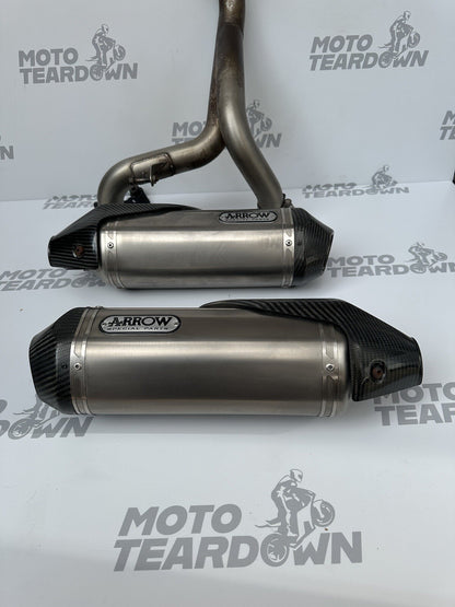 Triumph Speed Triple RS 1050 2018-2020 exhaust silencers and link pipe ARROW OEM