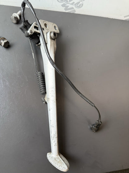 TRIUMPH STREET TRIPLE 675R Kick Stand Side Stand 675R Side Stand Kick 2008-2011