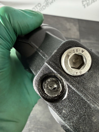 863c8246-56bf-4b0b-a2ad-e5ff15051288