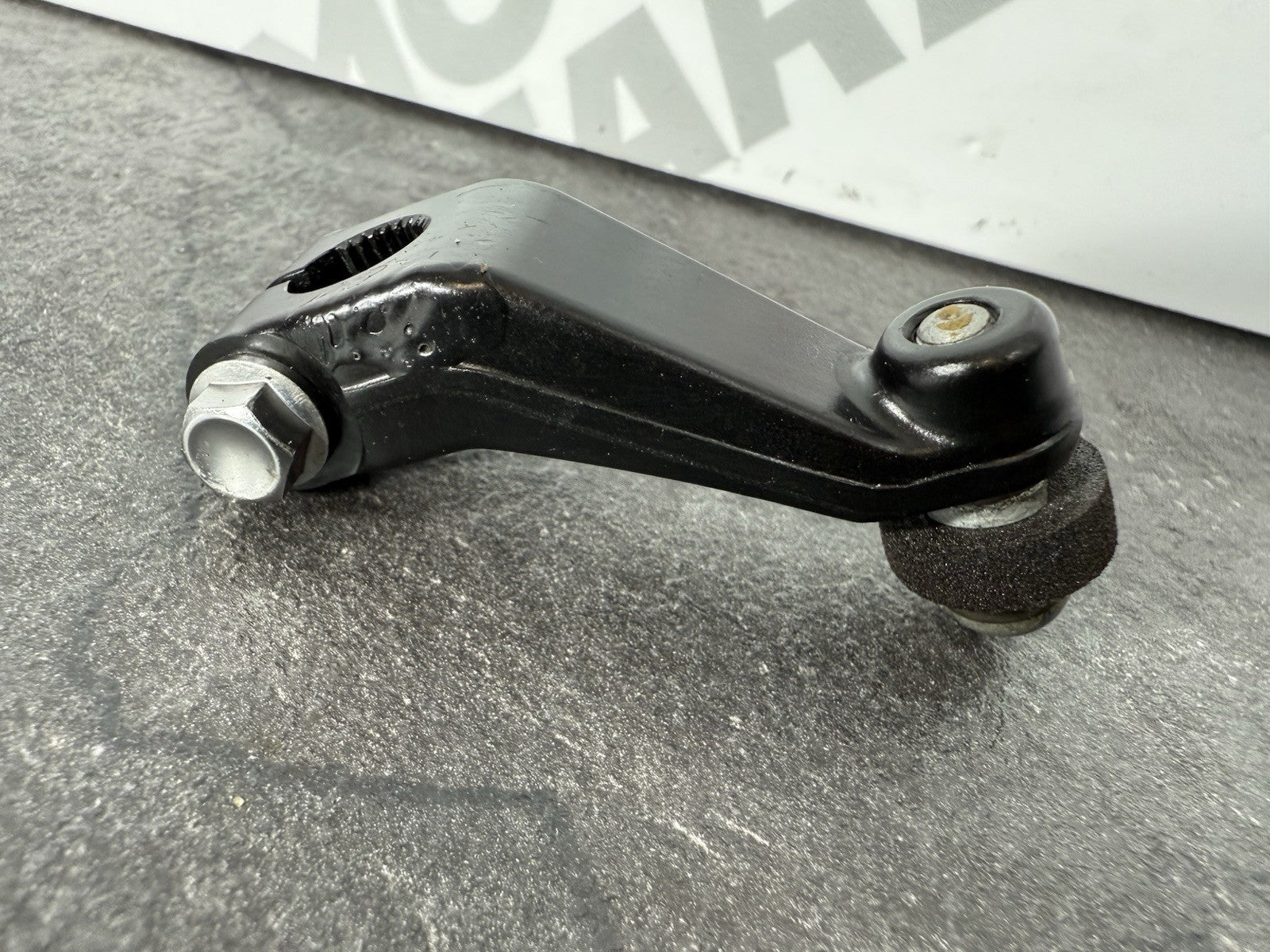 2f4bcd5f-0a0a-4c90-b86f-4ea7a6ce6ffc