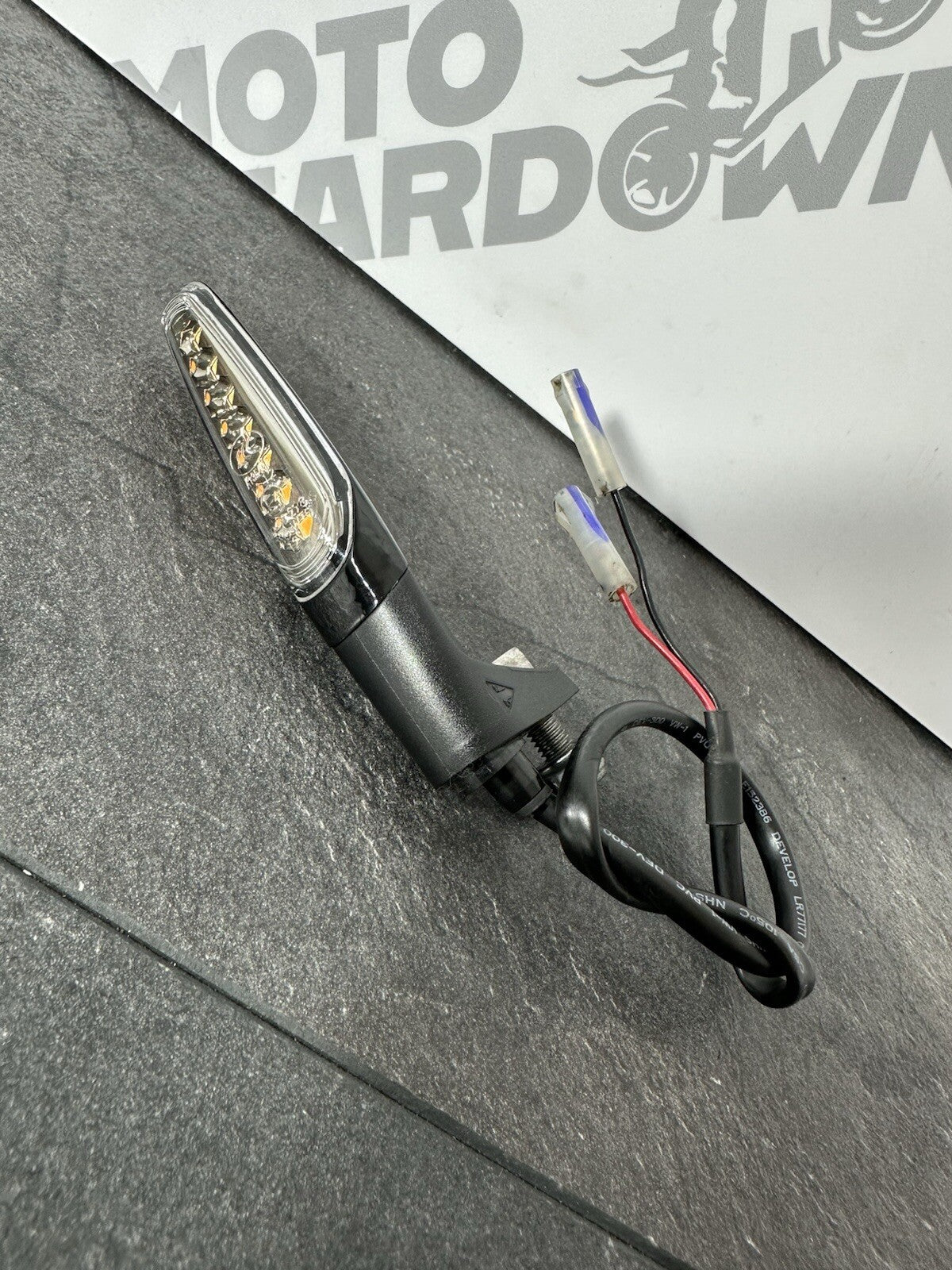 Triumph TIGER 900 GT PRO 2022 Indicator LED Scrolling 6337 Miles 2020-2023 OEM