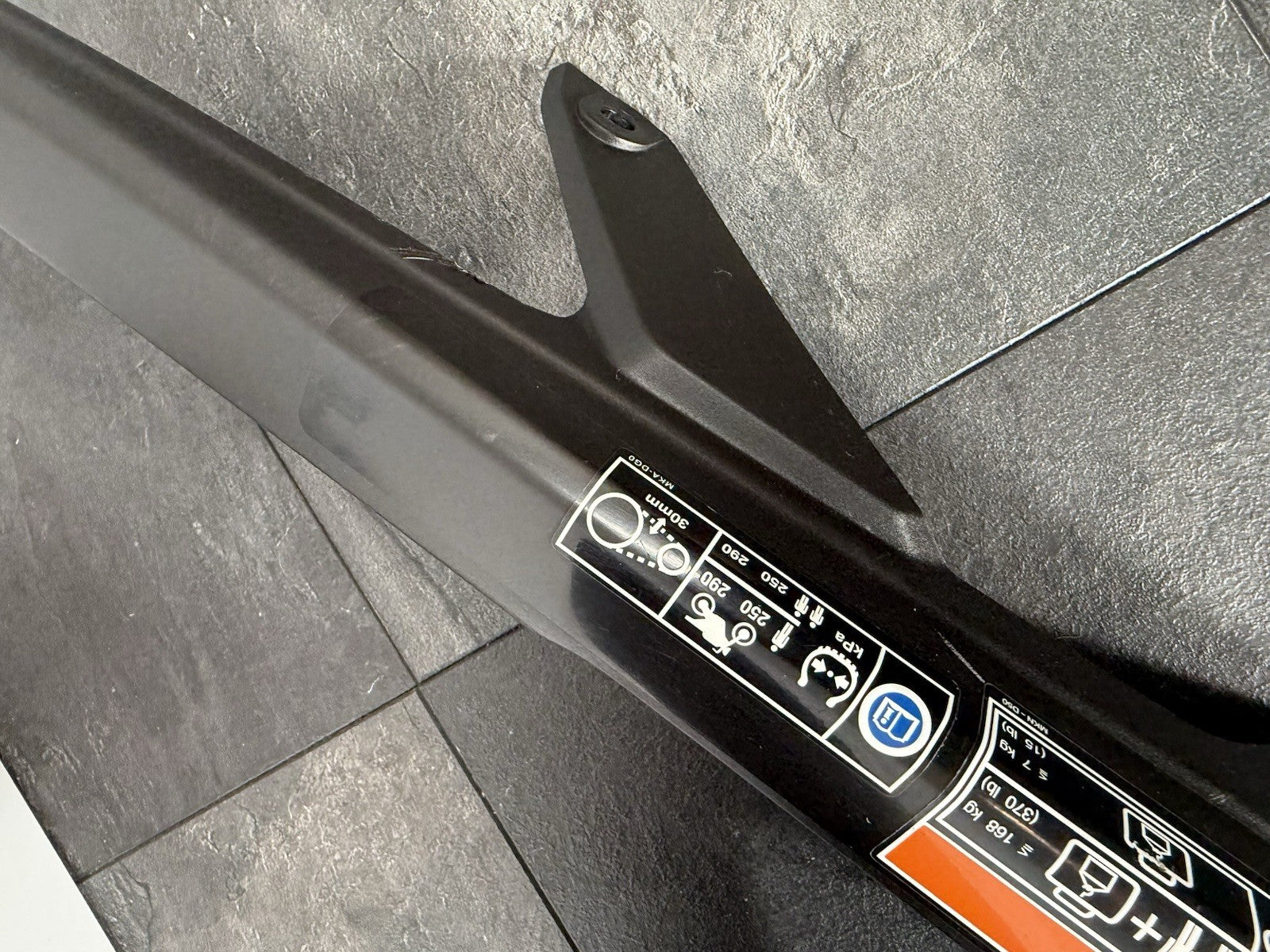 94821b6e-f6cc-4d77-b6ec-7d6b641f8585