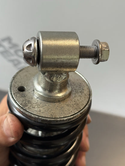TRIUMPH TRIDENT 660 REAR SHOCK TRIDENT 660 Rear Shock OEM YEAR 2021-2024