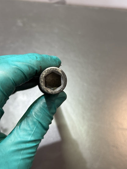 a7112298-6c75-4ffd-8e84-f6f6da2b2643