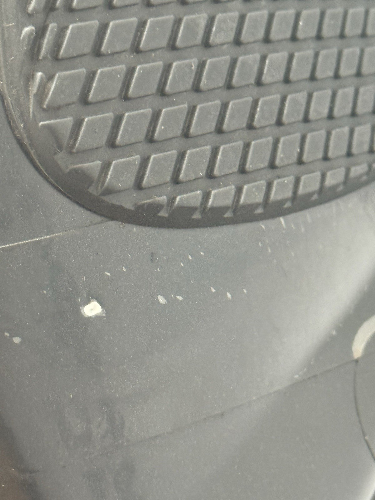 TRIUMPH STREET TRIPLE 675R PETROL TANK FUEL TANK YEAR 2010 675R SEE DESCRIPTION