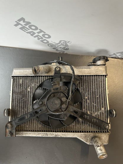 Yamaha MT-07 ABS 2014-2018 Radiator Yamaha MT07 Radiator And Fan SLIGHTLY BENT