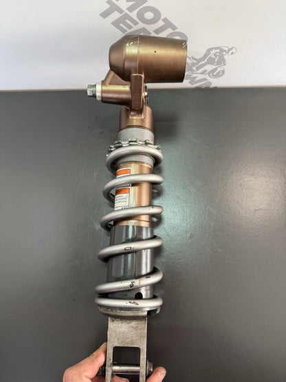 13175f52-1d06-4af0-aade-ef006bd1d542