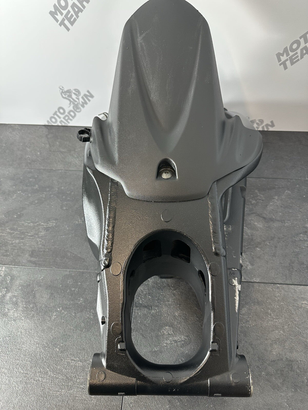 Suzuki GSXR 1000 2014 Swing Arm Swinging Arm Hugger 22774 Miles 2009-2016 OEM
