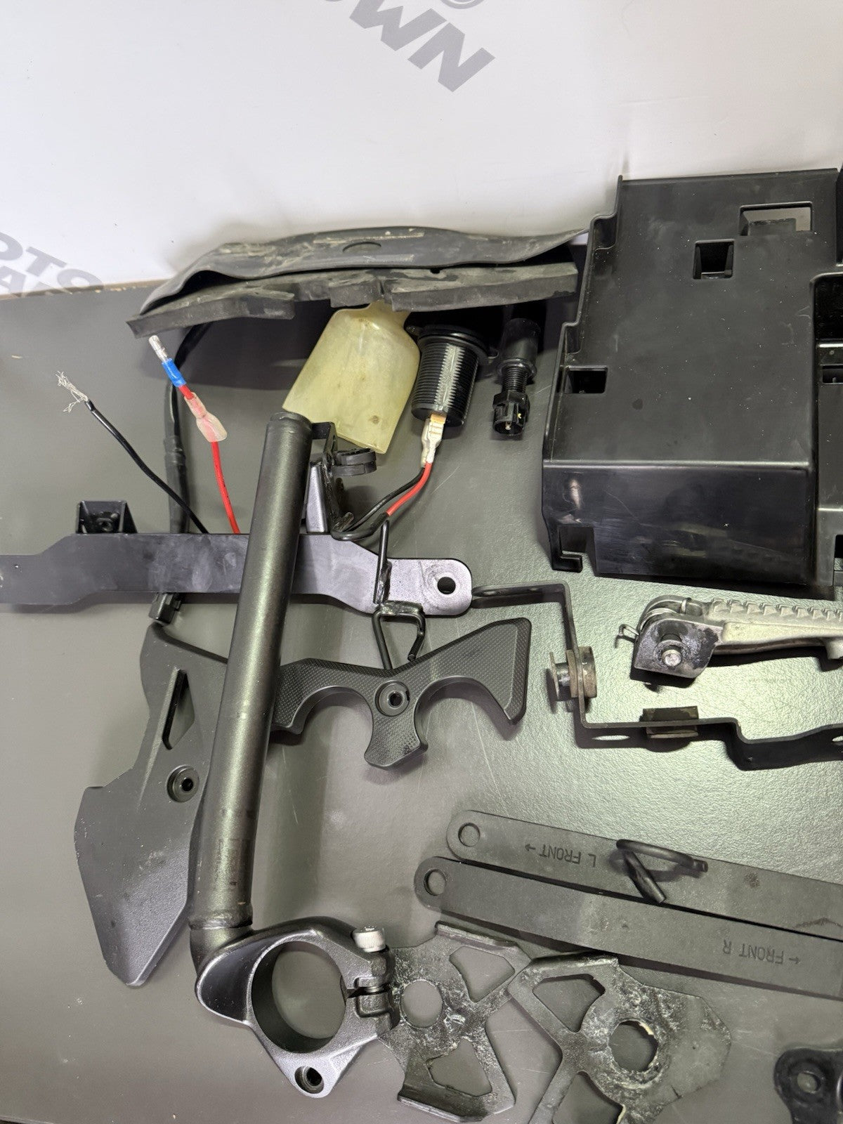 963f77e3-6043-4902-99f3-8b87a2e6e9a2