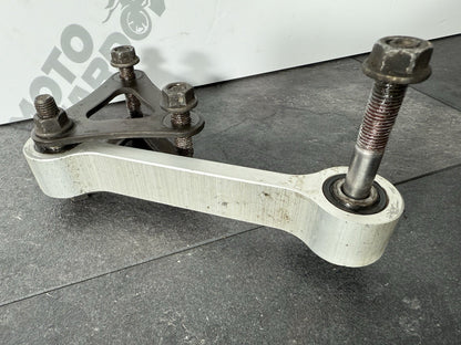 4c4a933f-8af0-401e-99a3-d0852daa5d23