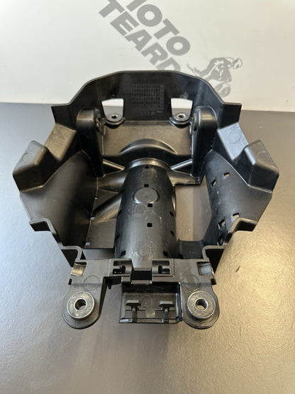 KTM 125 Duke Headlight Back Panel 2024- KTM 125 DUKE BACK INFIL STOCK PANEL OEM